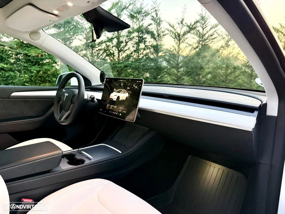 Tesla Model Y Performance Tração Integral - 13