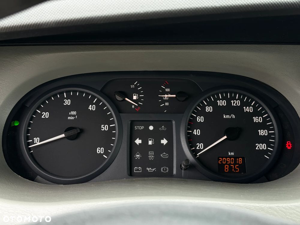 Opel Vivaro 2.0 L1H1 - 10