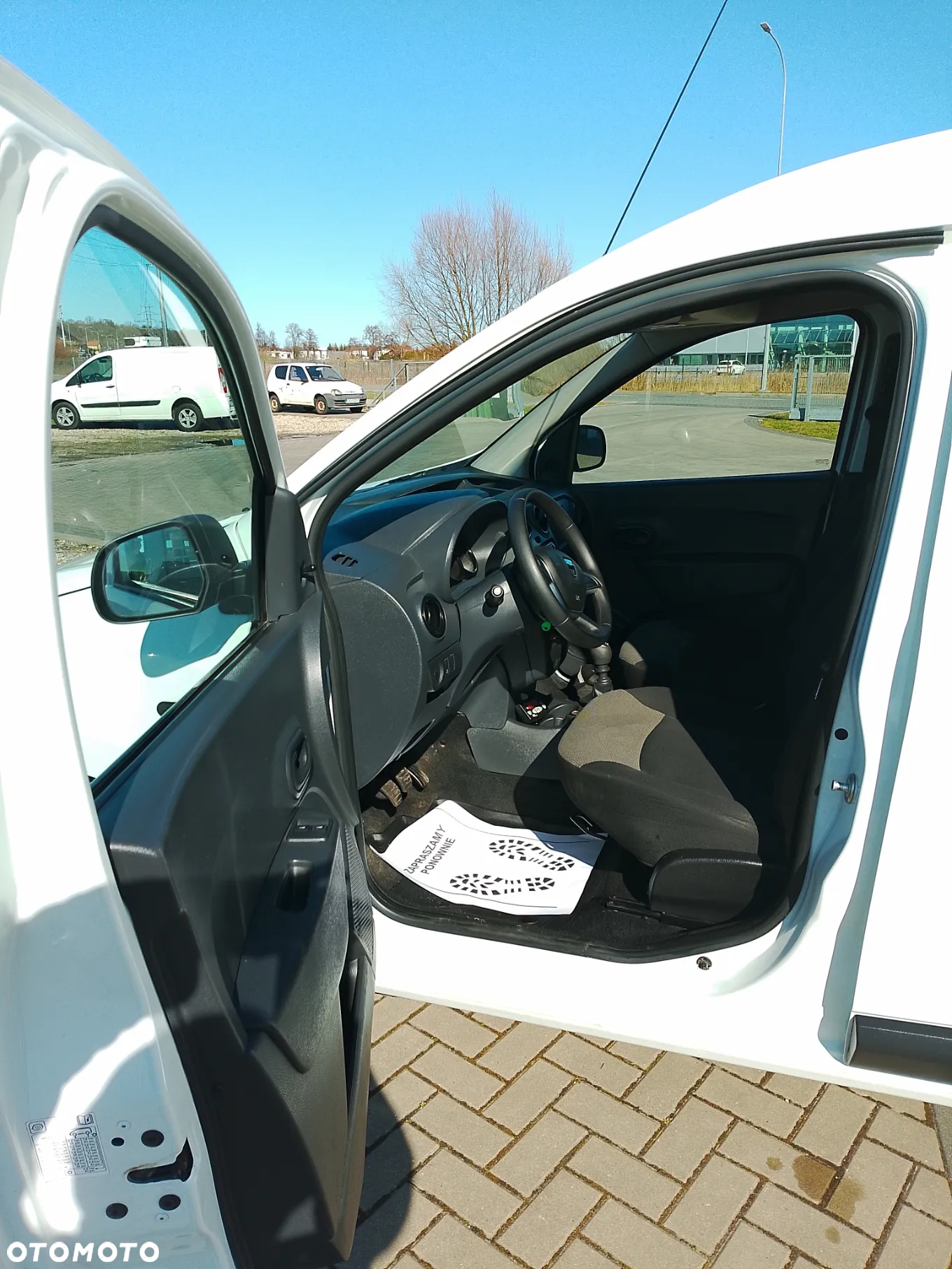 Dacia Dokker L2 Maxi Nowa Izoterma Chłodnia Mroźnia 2 x drzwi boczne Carrier 220V Lpg PL - 21