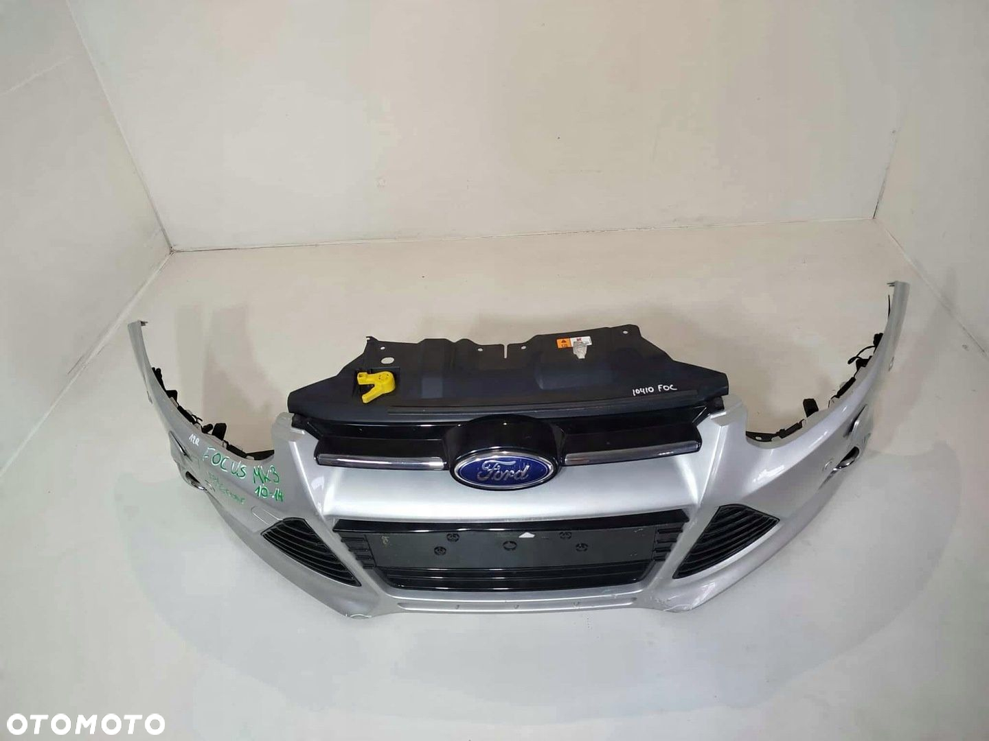ZDERZAK PRZEDNI GRILL FORD FOCUS MK3 10-14 XENON PDC - 3