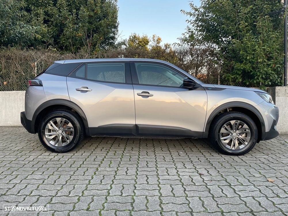 Peugeot e-2008 50 kWh Active Pack - 6