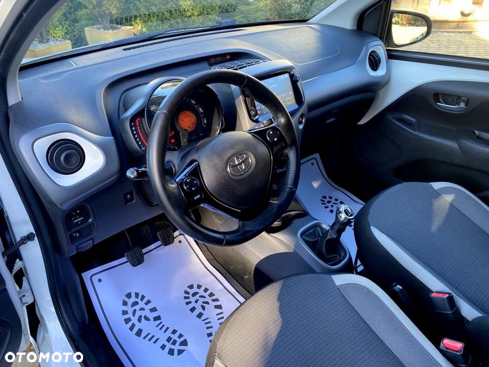 Toyota Aygo 1.0 VVT-i Color Edition - 17