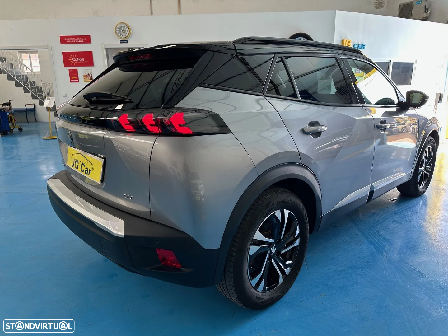 Peugeot e-2008 50 kWh GT - 8