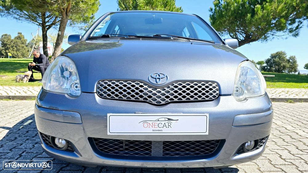 Toyota Yaris 1.0 Terra AC - 10