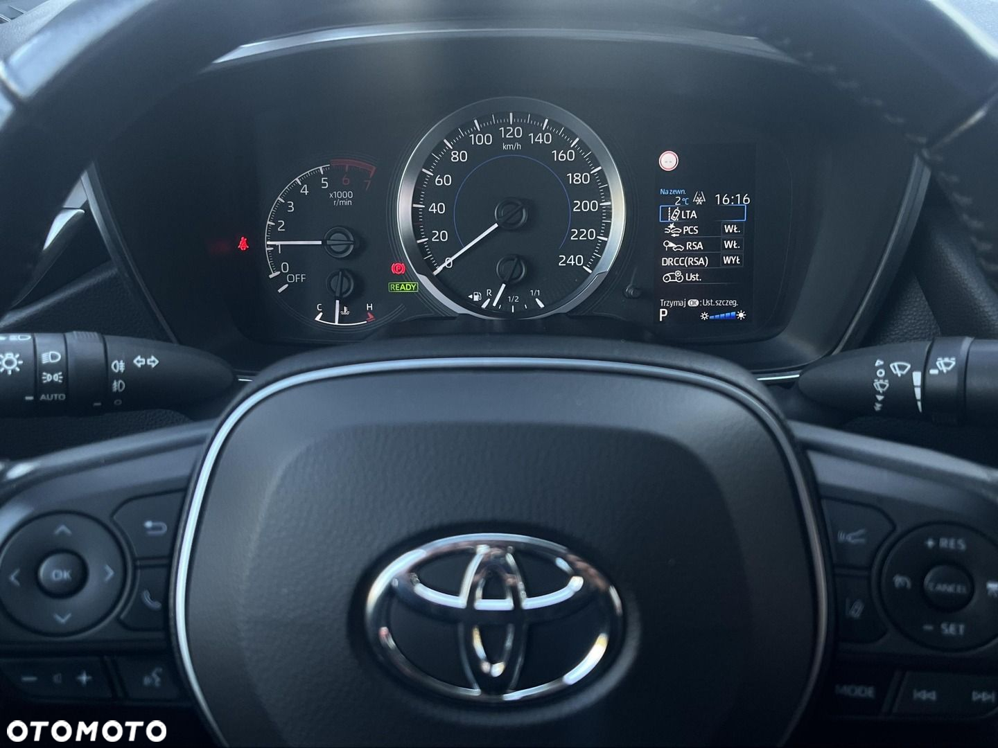 Toyota Corolla - 19