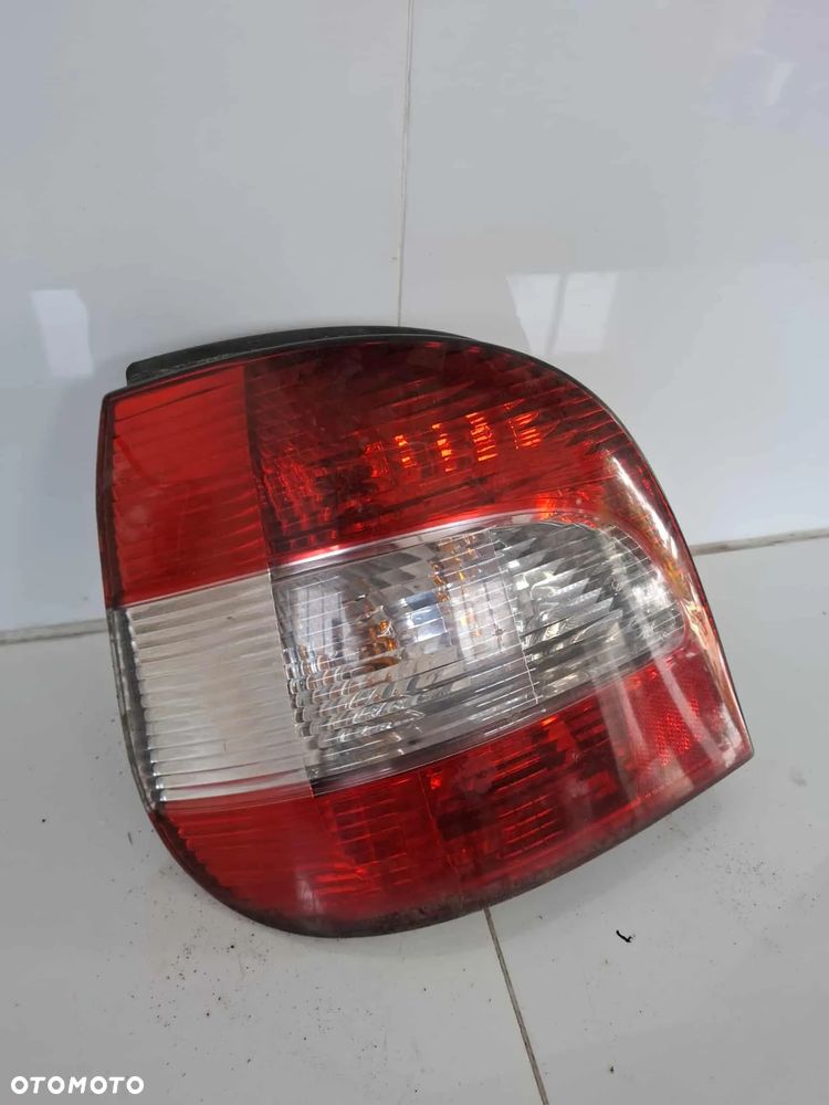 LAMPA TYLNA TYŁ LEWA RENAULT SCENIC I LIFT - 2