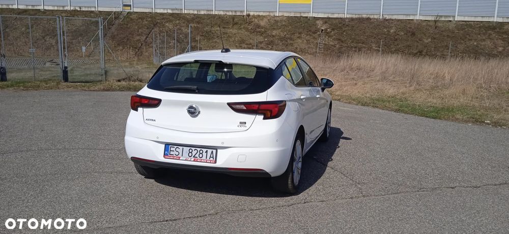 Opel Astra 1.6 D (CDTI) Start/Stop Dynamic - 15