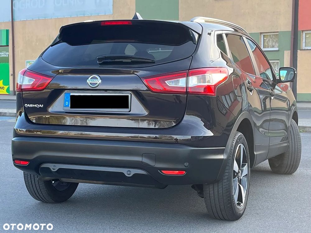 Nissan Qashqai 1.6 DCi Xtronic N-Connecta - 8