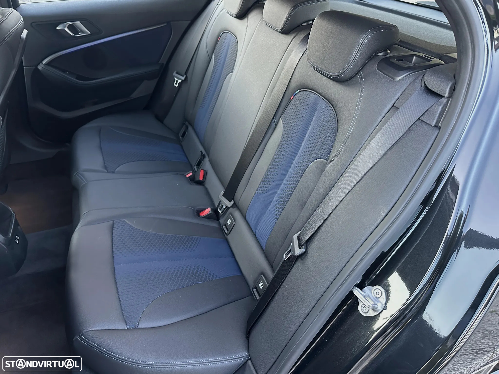 BMW 116 d Pack M Auto - 13