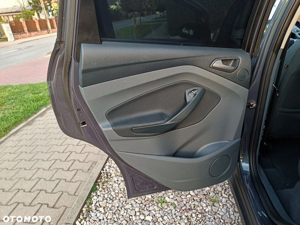 Ford C-MAX 1.6 Ti-VCT Titanium - 15
