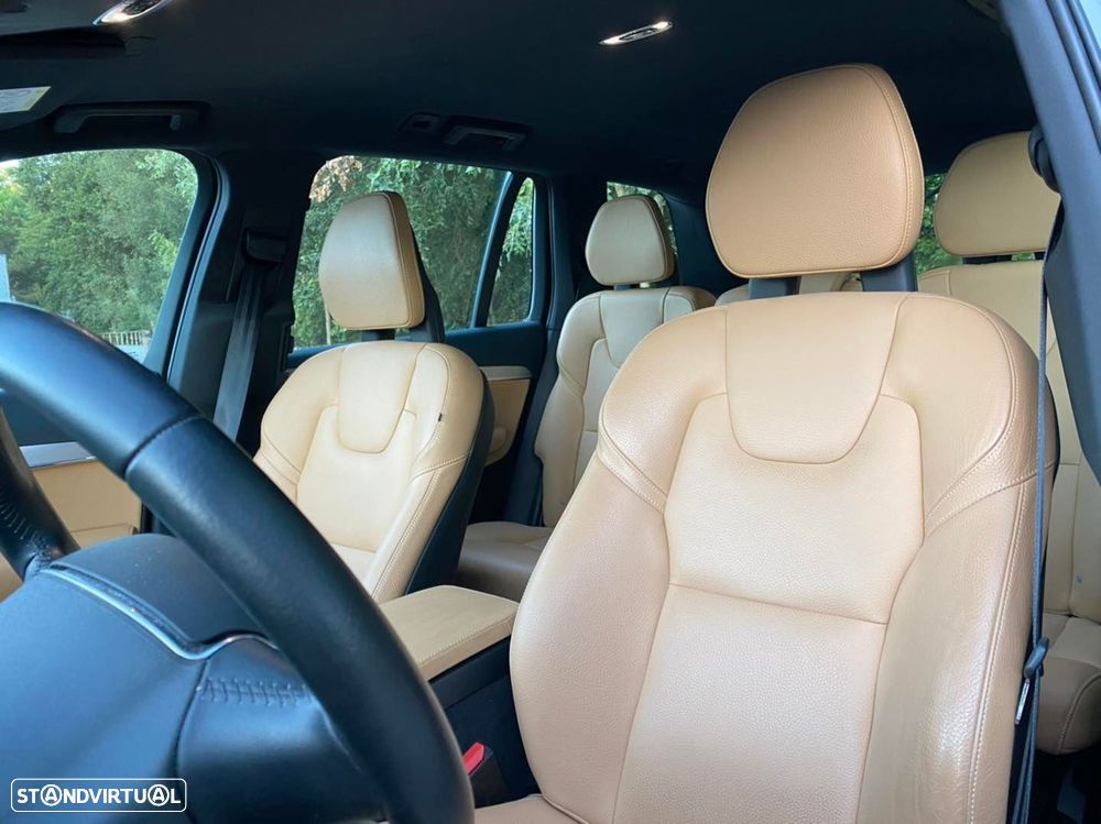 Volvo XC 90 2.0 D4 Momentum - 22