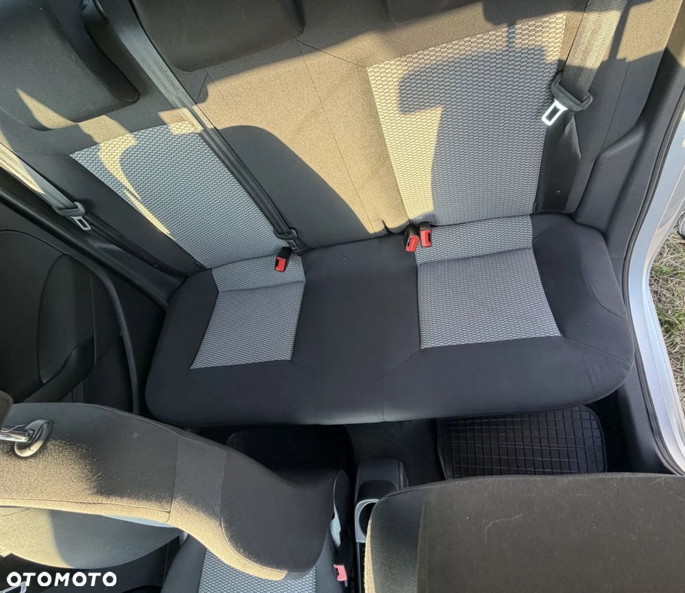 Volkswagen Polo 1.6 TDI DPF Comfortline - 18