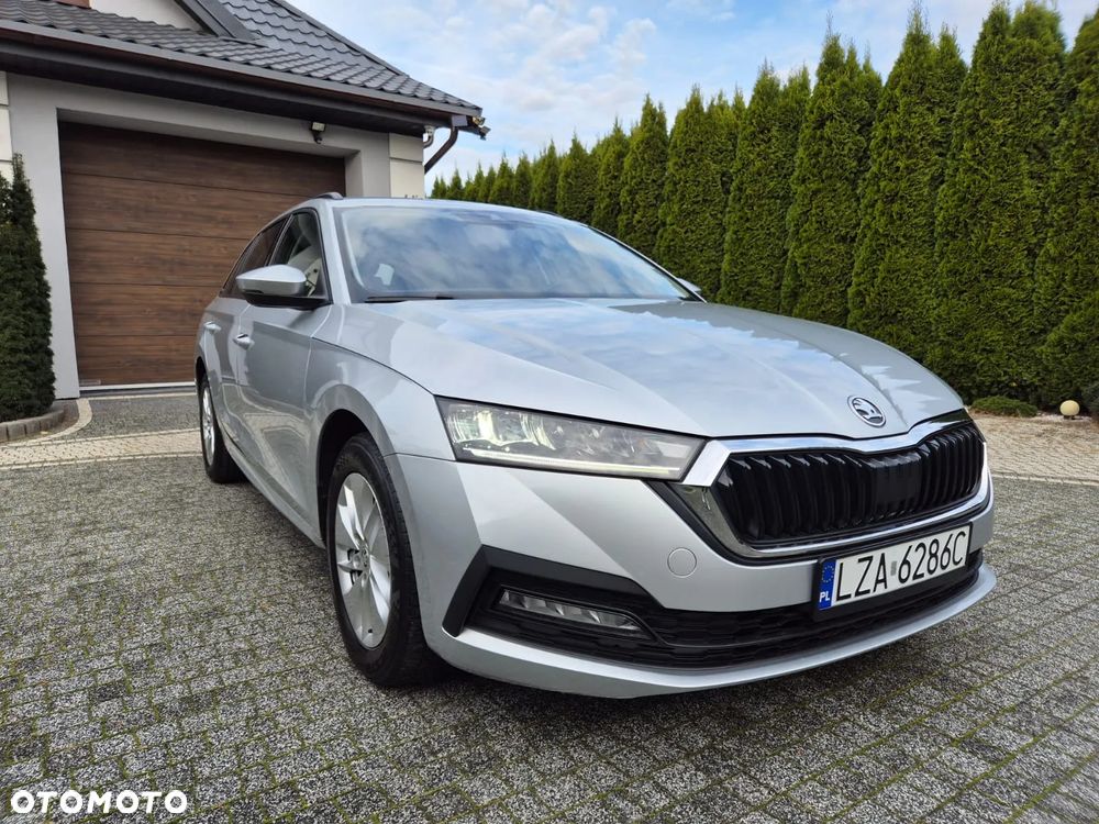 Skoda Octavia - 4