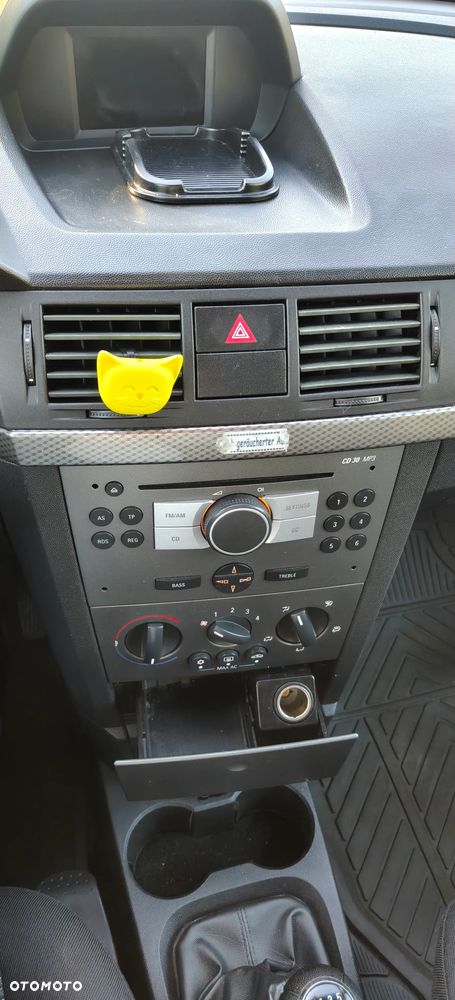 Opel Meriva - 11