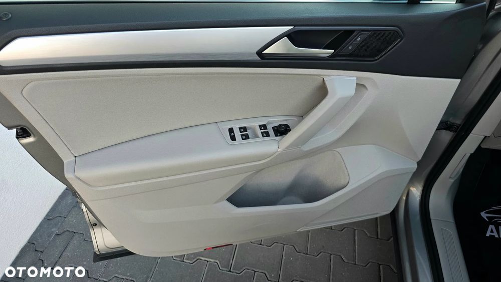 Volkswagen Tiguan 1.5 TSI OPF DSG URBAN SPORT - 33