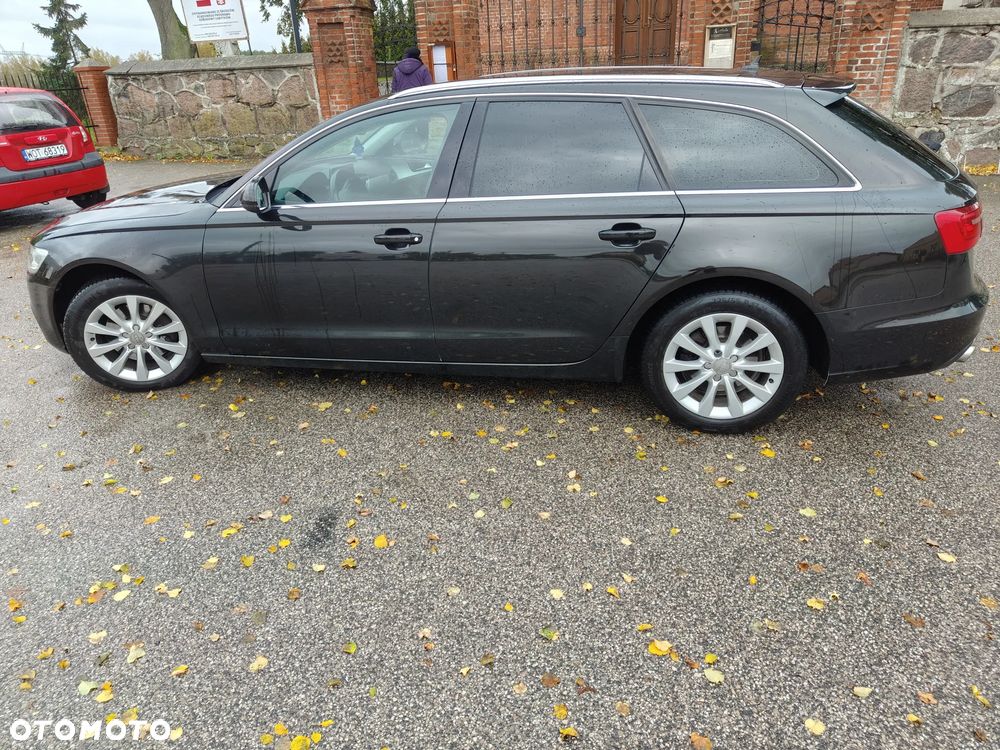 Audi A6 Avant - 11