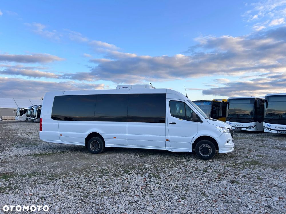 Mercedes-Benz Sprinter 517 - 3