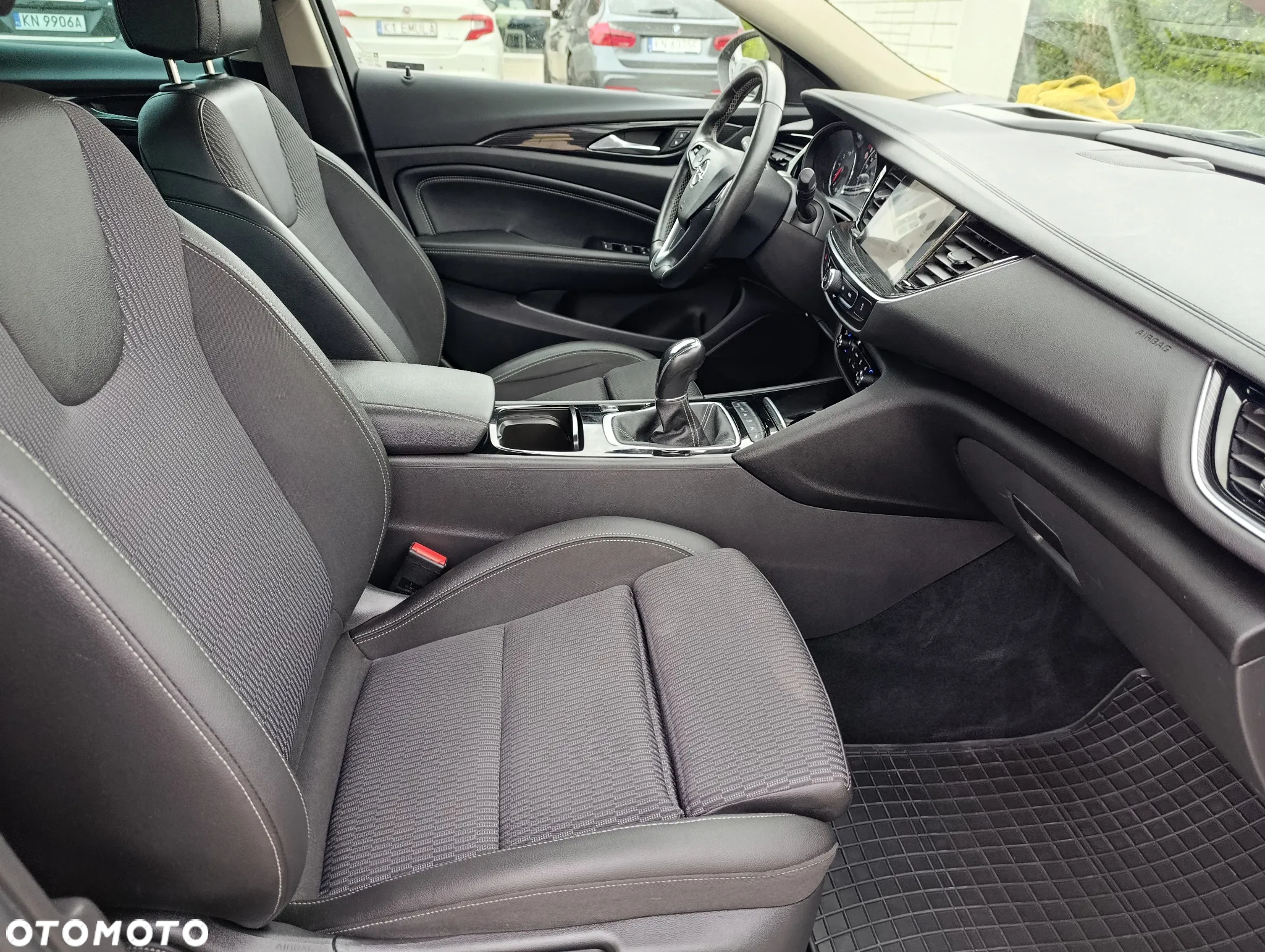 Opel Insignia 2.0 CDTI Sports Tourer 4x4 Cosmo - 17