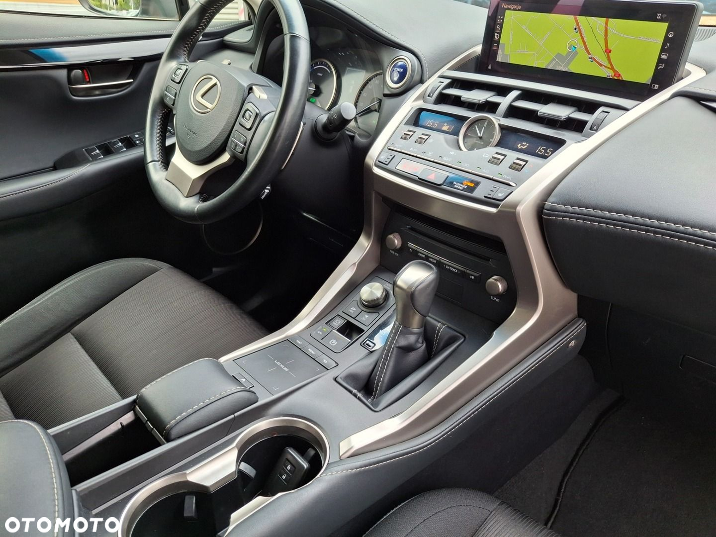 Lexus NX - 16