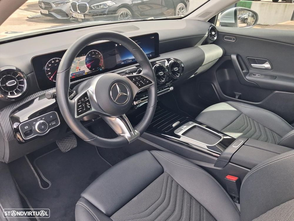 Mercedes-Benz A 200 Standard - 10