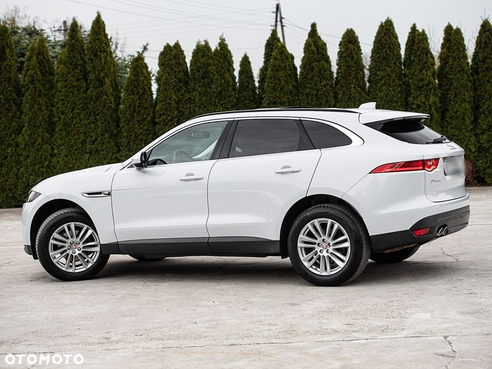 Jaguar F-Pace 2.0 i4D AWD Prestige - 10