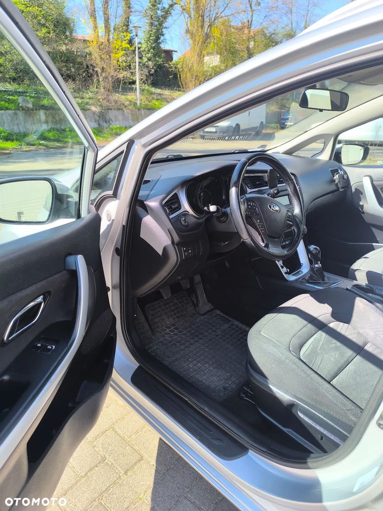 Kia Ceed 1.6 GDI M - 6