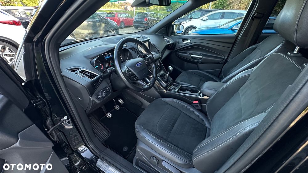 Ford Kuga 2.0 TDCi 4x4 ST-Line - 8