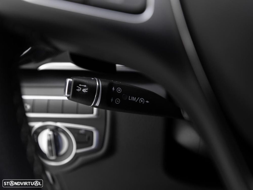 Mercedes-Benz EQV 300 Longa - 24