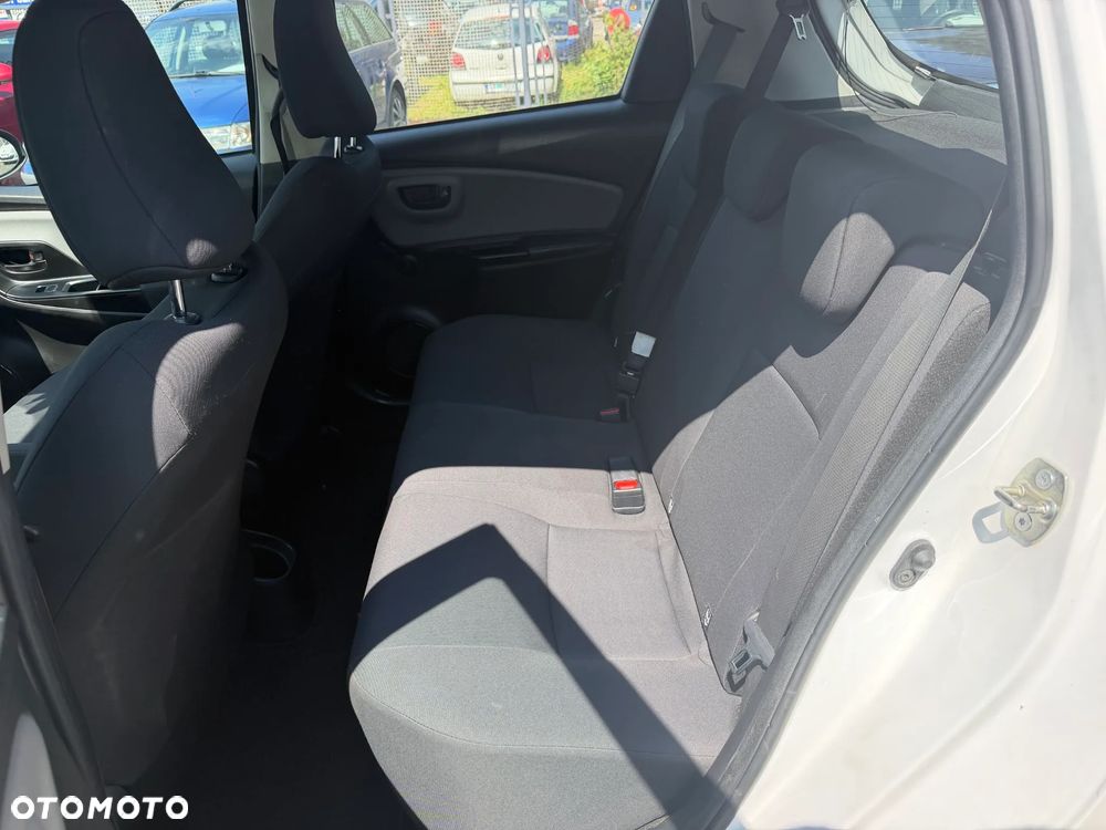 Toyota Yaris 1.0 Life - 10