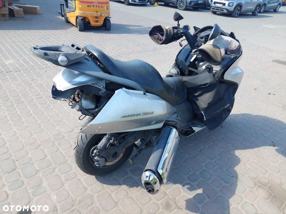 Honda Silver Wing - 5