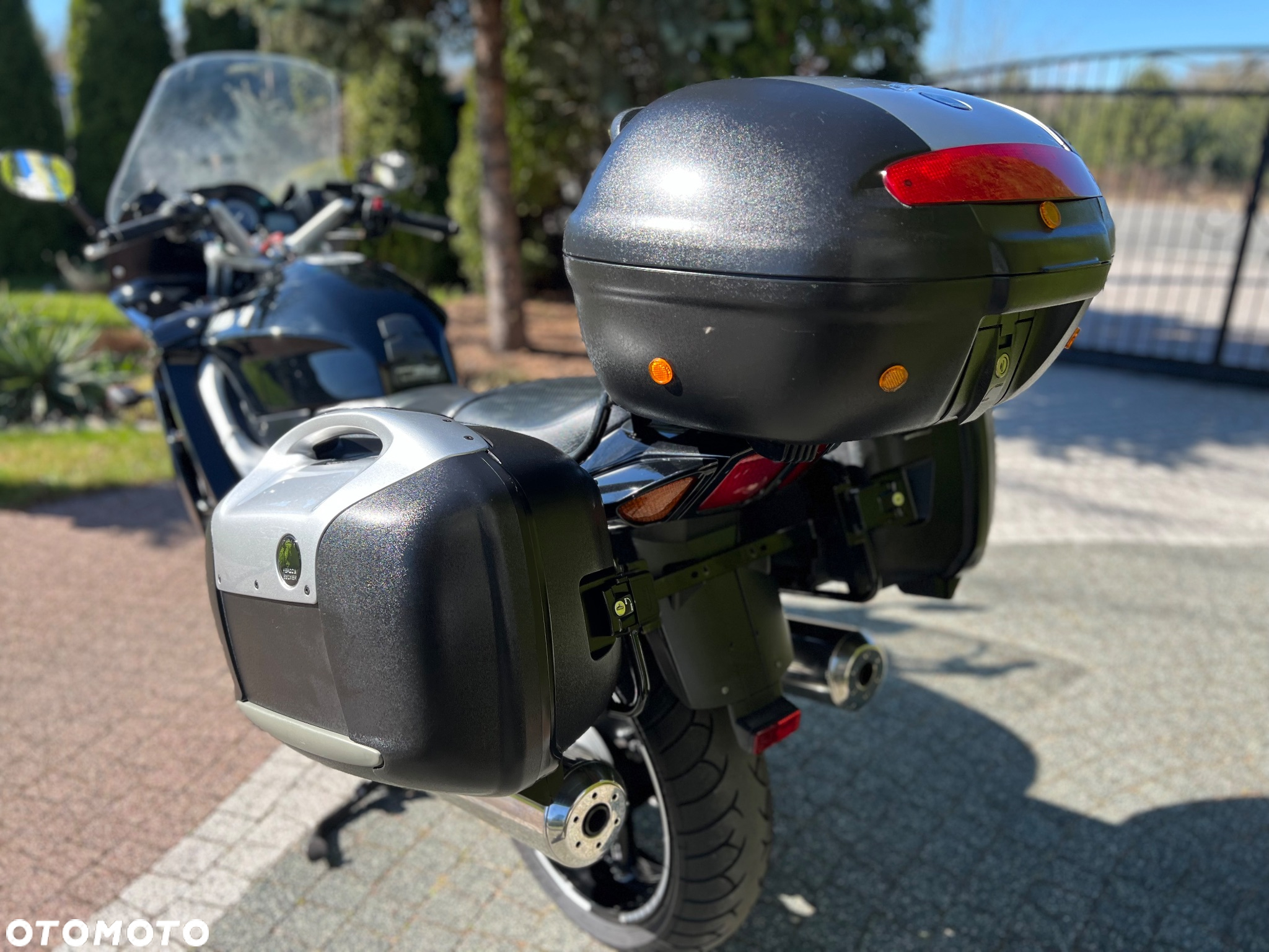 Yamaha FJR - 20