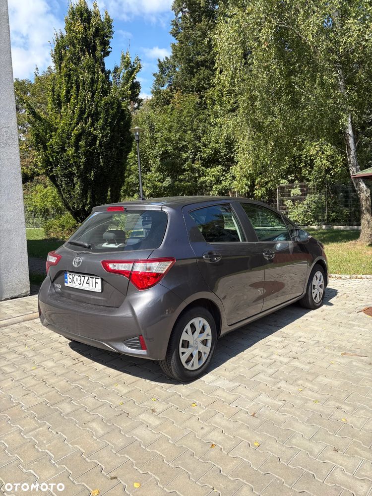 Toyota Yaris 1.5 Premium - 5