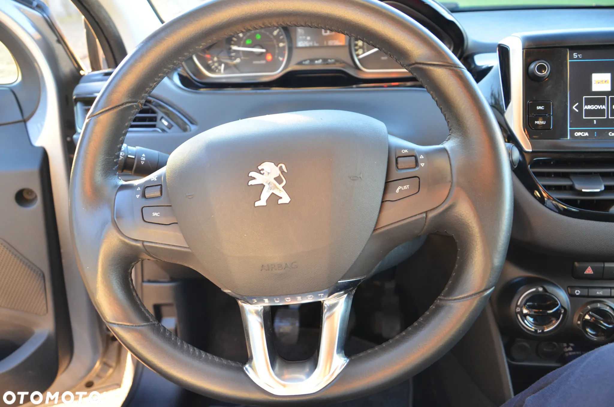 Peugeot 208 PureTech 82 Start & Stop Active - 11
