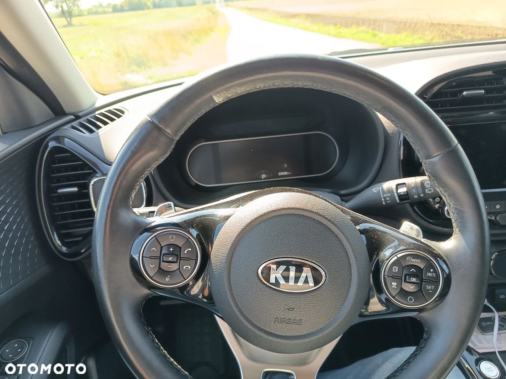 Kia Soul e-Soul 64kWh XL - 19