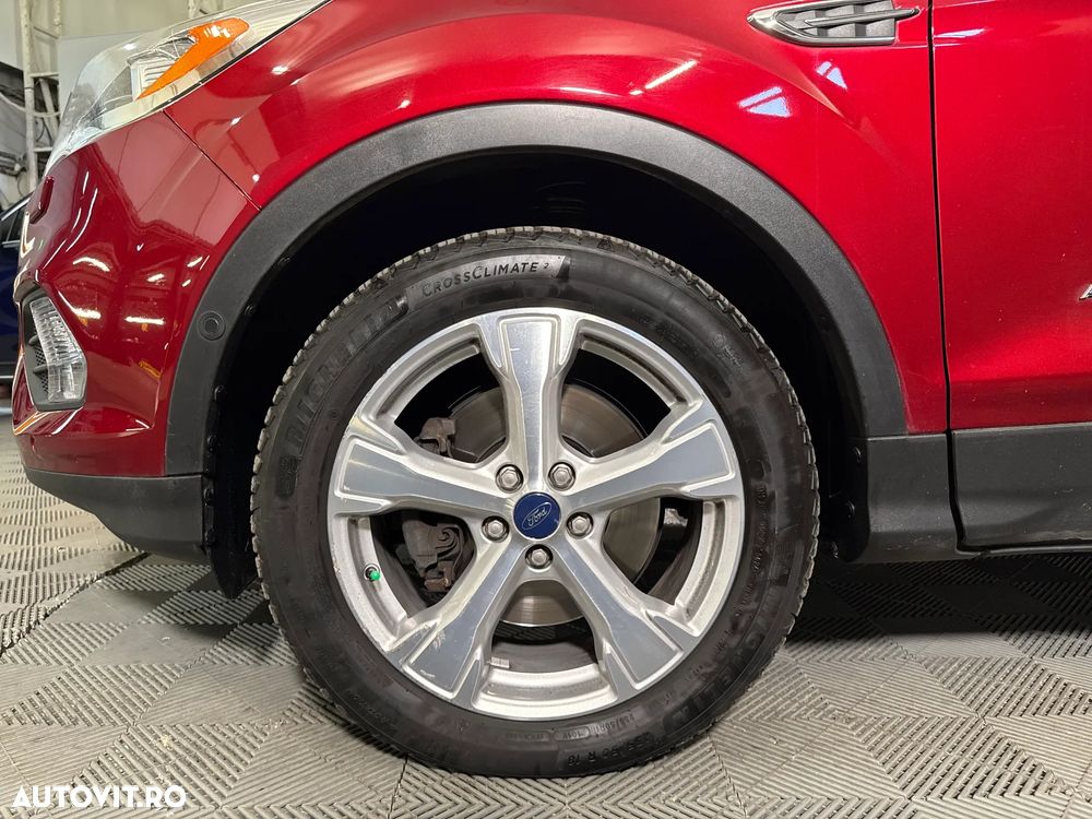 Ford Kuga - 14