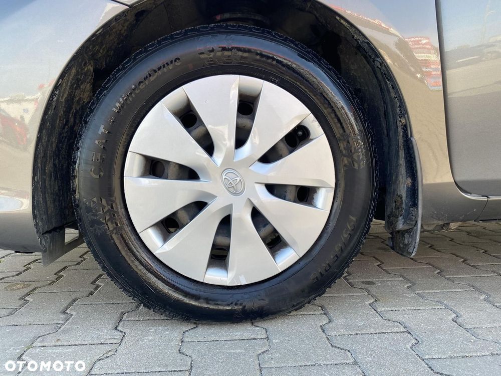 Toyota Auris - 24