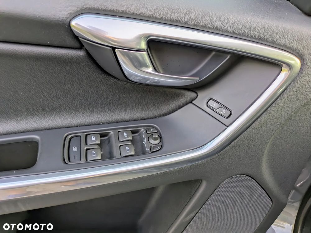 Volvo XC 60 D3 Inscription - 22