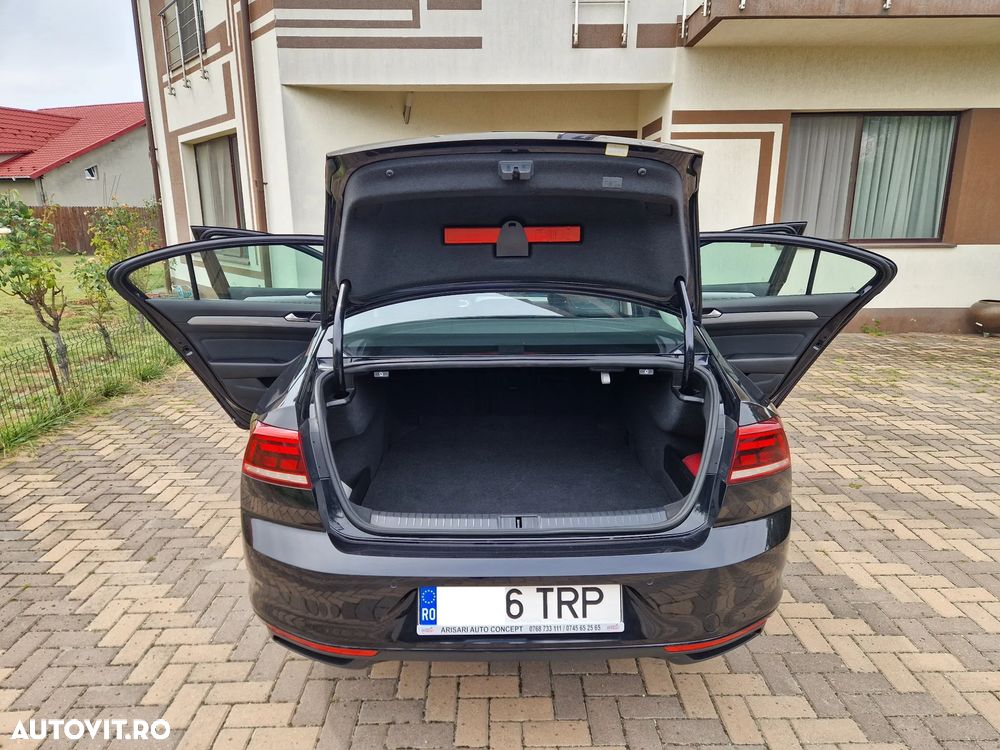Volkswagen Passat 2.0 TDI DSG Comfortline - 21