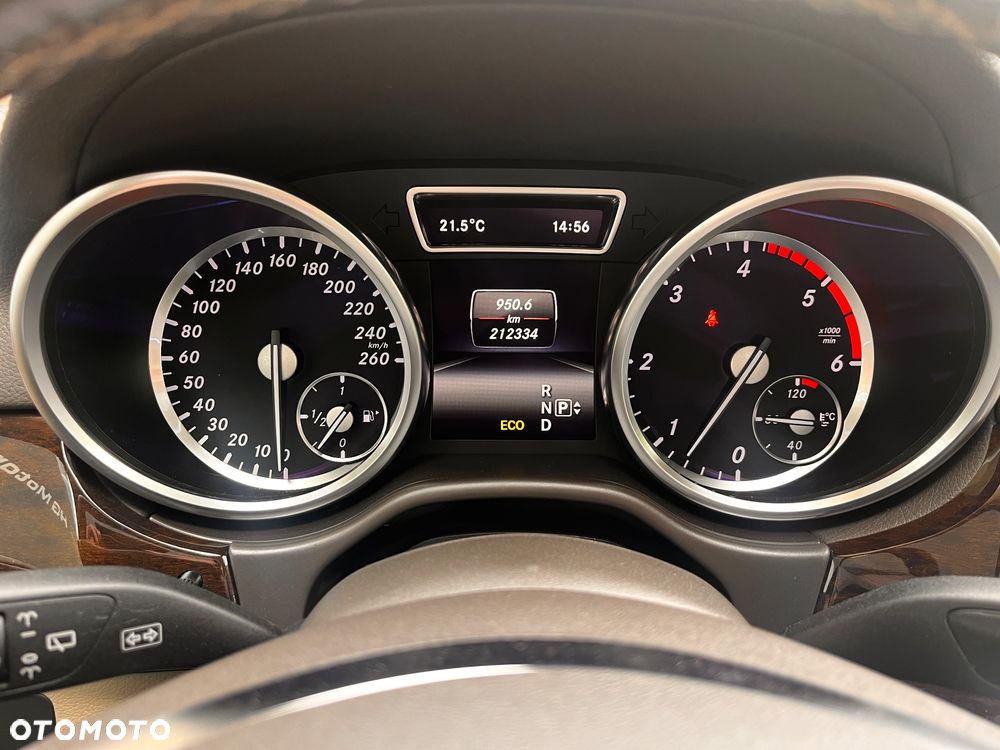 Mercedes-Benz GL - 31