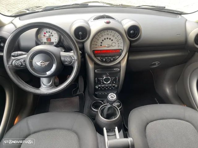 MINI Countryman One D - 19