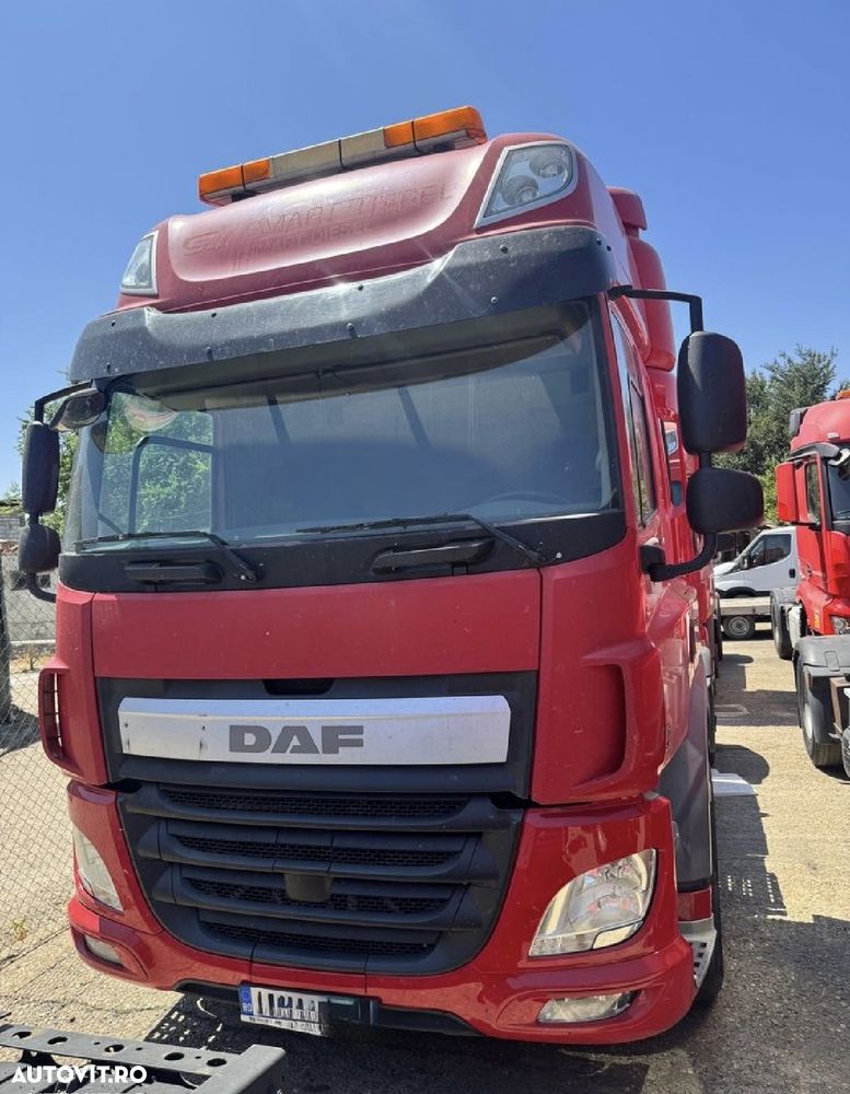 DAF X - 4