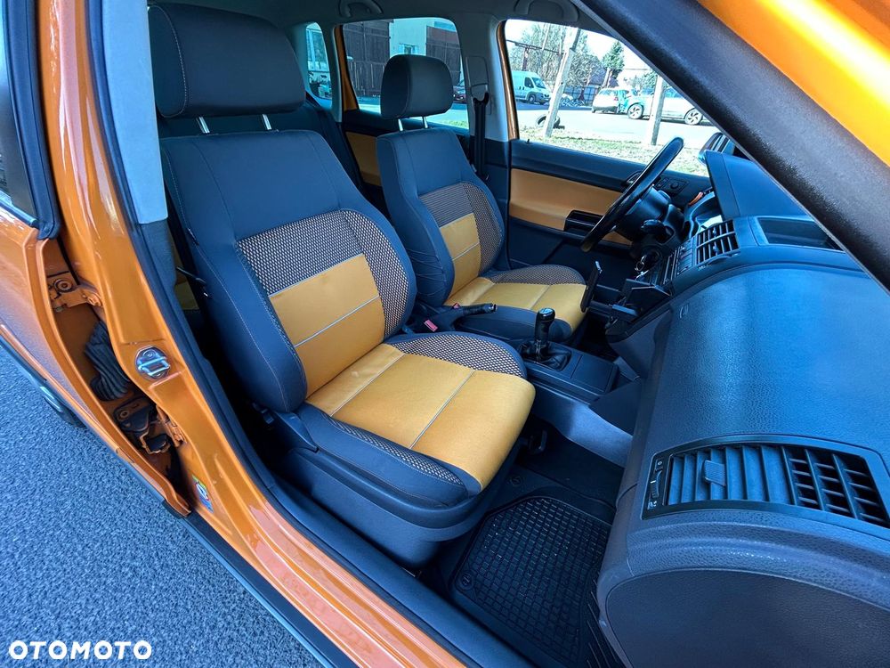 Volkswagen Polo Cross - 26