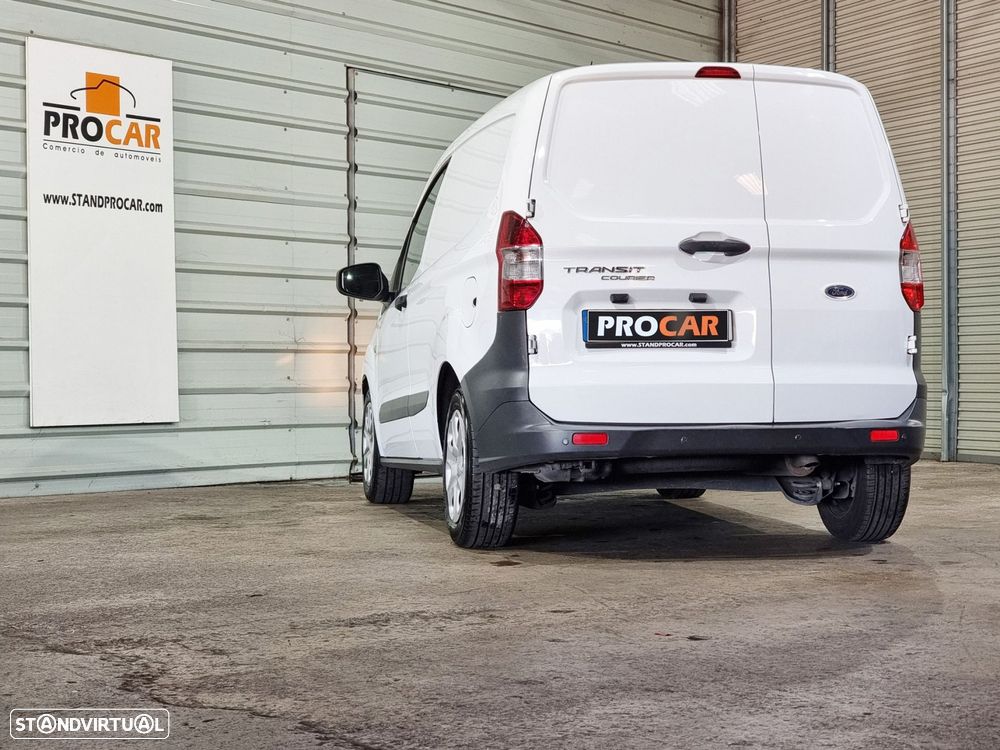 Ford Transit Courier 1.5 TDCi Ambiente - 21