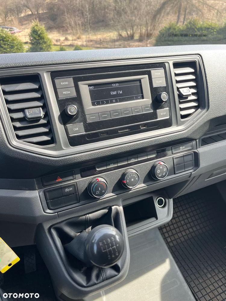 Volkswagen Crafter - 12