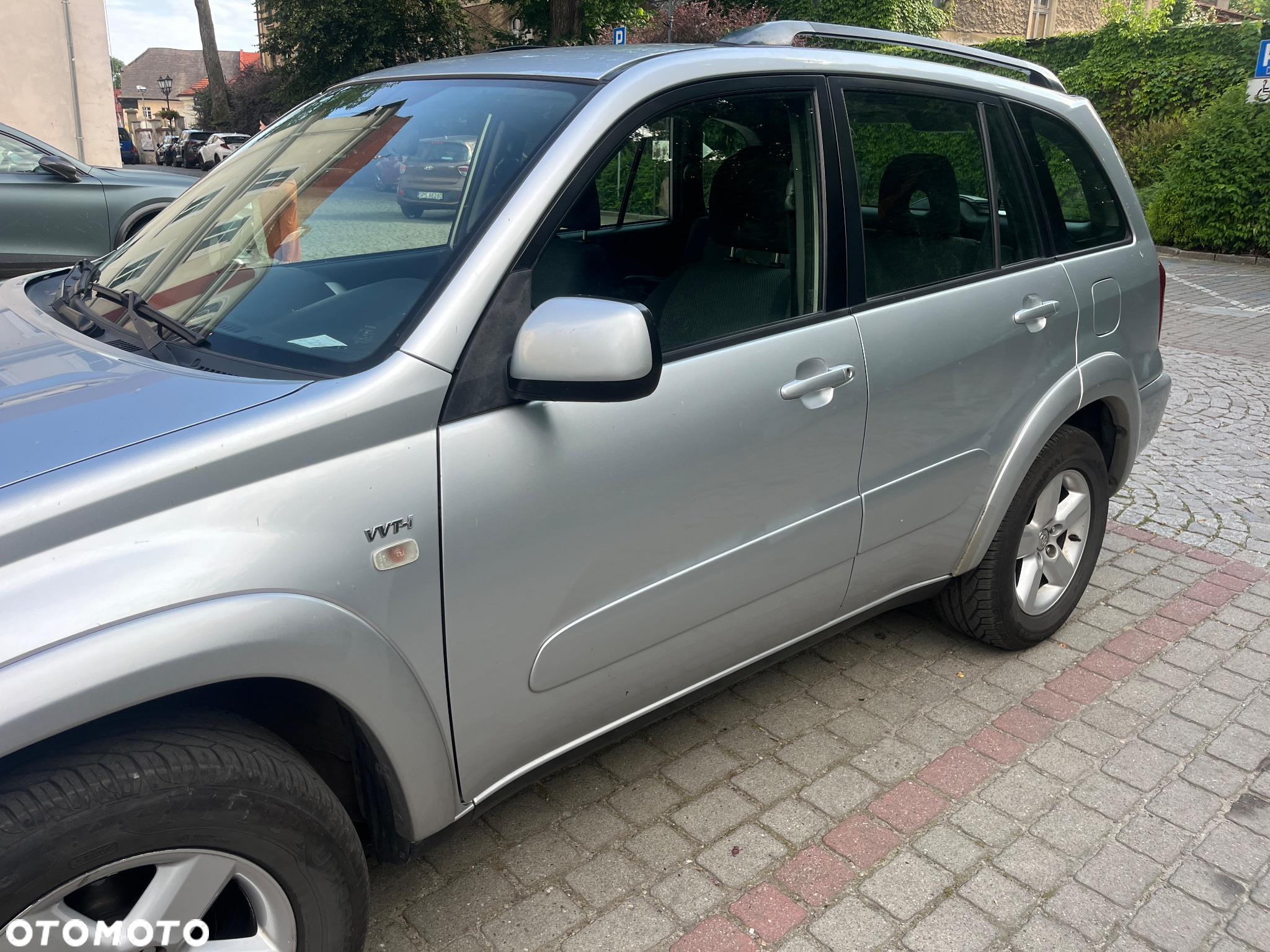 Toyota RAV4 2.0 VVT-i 4x4 - 14