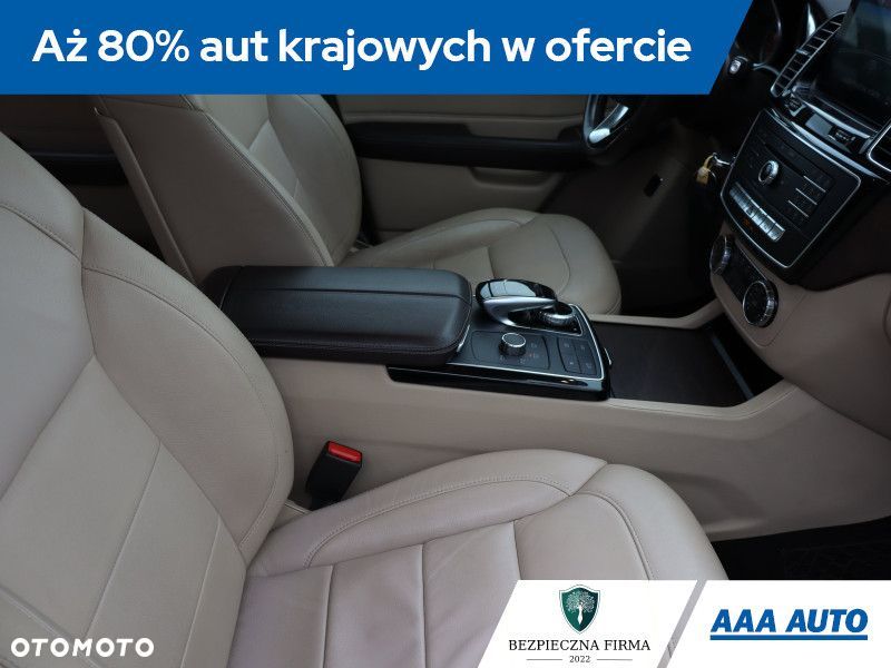 Mercedes-Benz GLE - 10