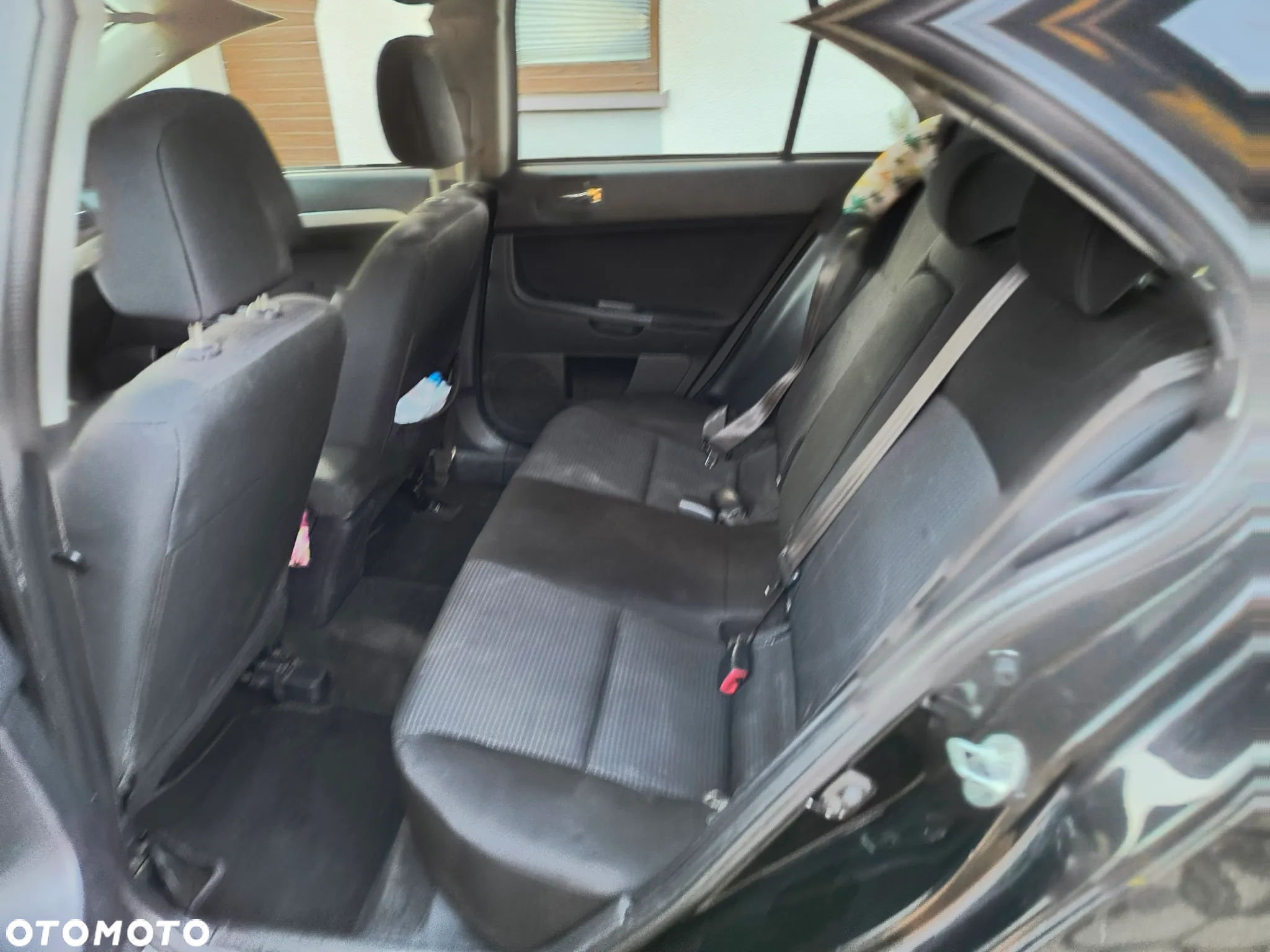 Mitsubishi Lancer 1.8 Instyle LPG - 4