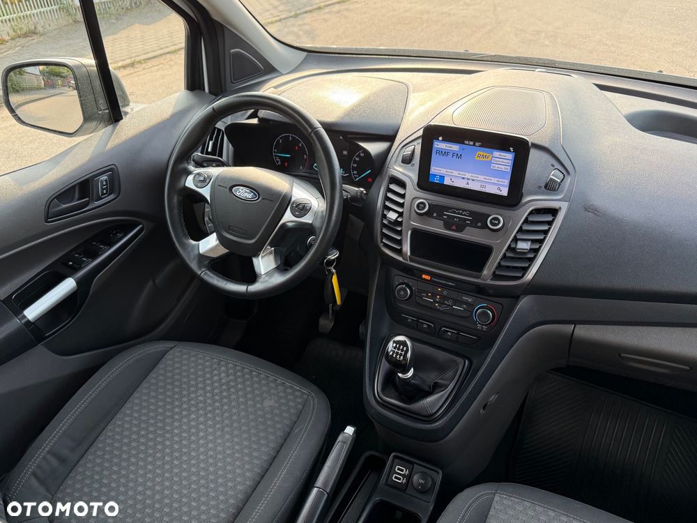 Ford Tourneo Connect 1.5 EcoBlue Titanium - 17