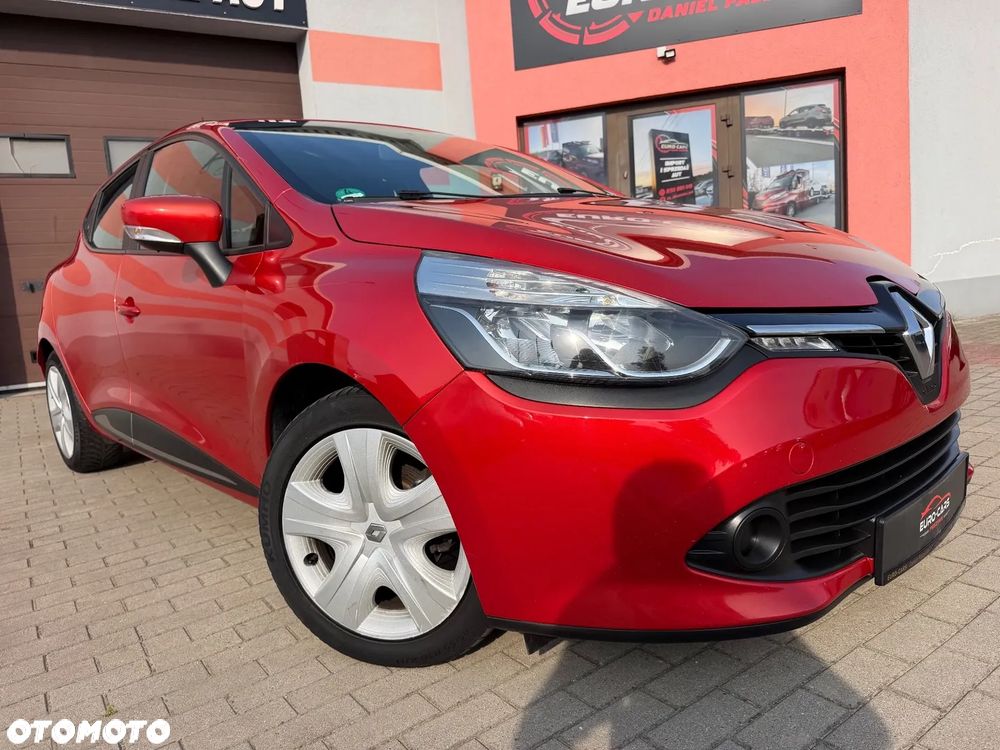 Renault Clio 1.2 16V 75 Life - 8