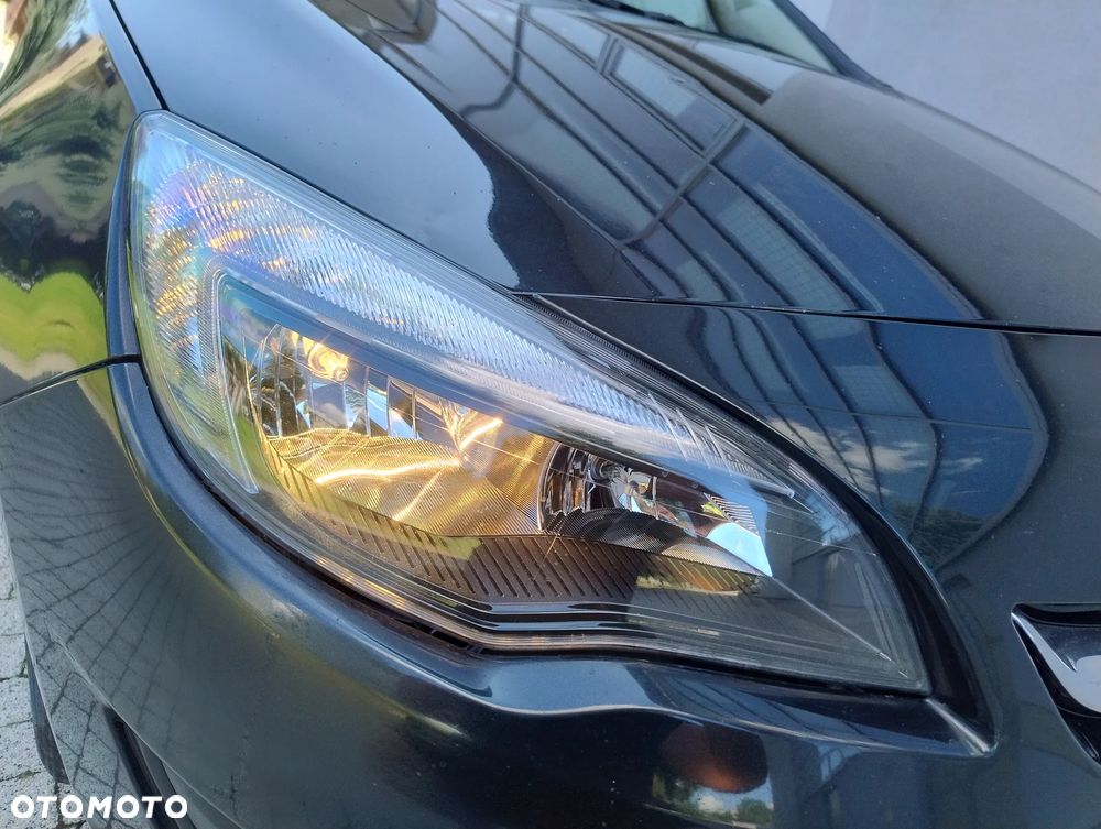 Opel Astra 1.7 CDTI DPF ecoFLEX TourerStart/Stop 105g Selection - 27
